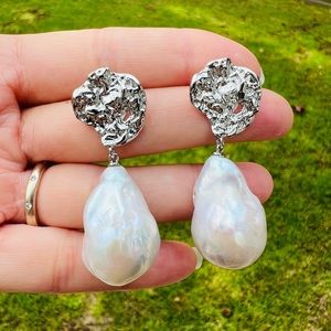 Fresh water baroque pearl earrings S925 ear pin